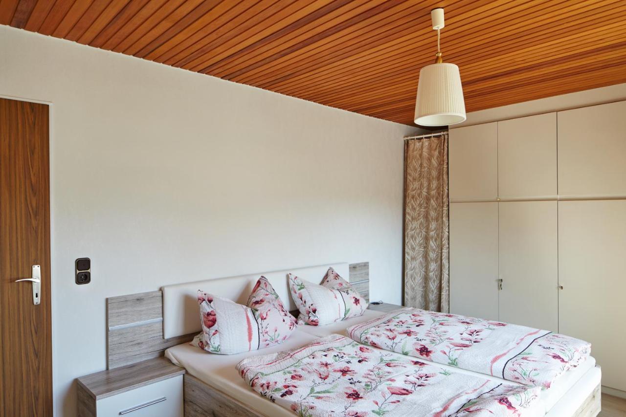Ferienwohnung Mendgen Mit Panoramablick แบร์นคาสเทล-คืสท์ ภายนอก รูปภาพ